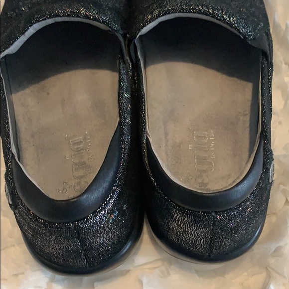 Algeria Slip On - Picture 4 of 7